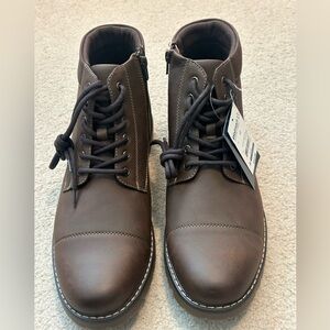 NWT Chaps Chocolate Brown Men's Lace-Up Boots